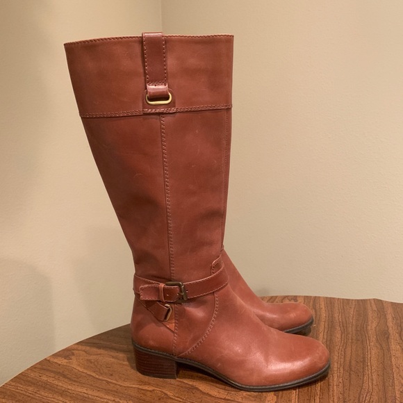 Bandolino Brown Boots - Picture 2 of 6